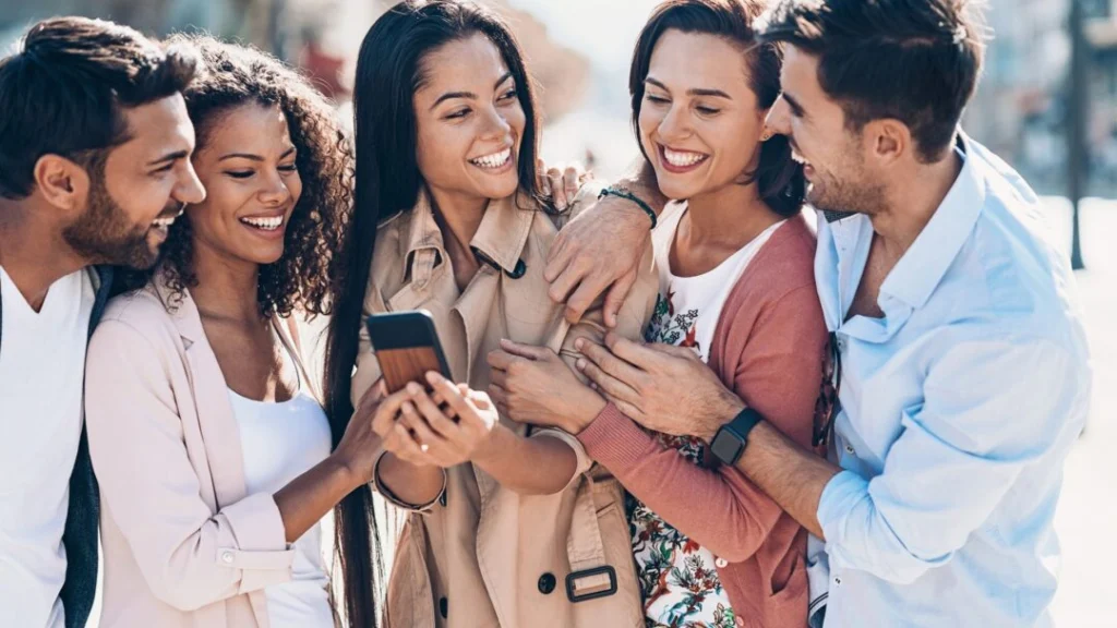 Build Strong Social Connections